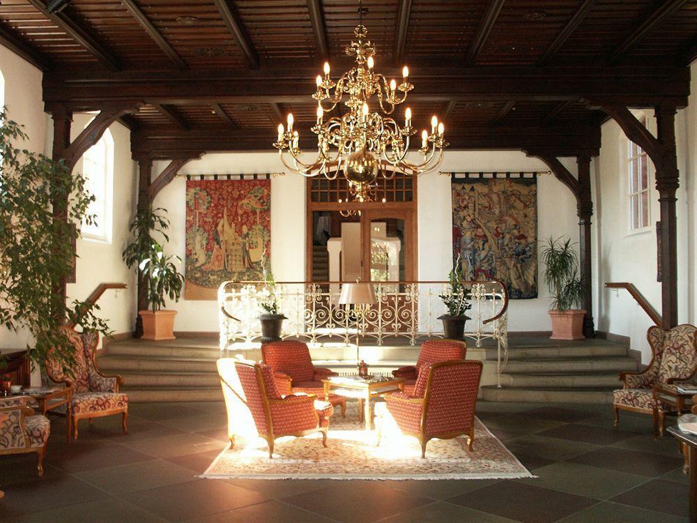 Hotel Altes Gymnasium ฮูซุม ภายนอก รูปภาพ